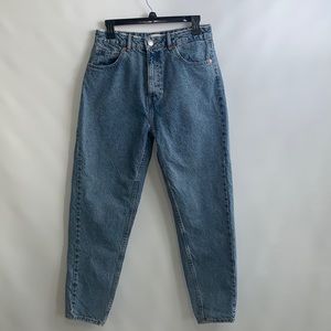ZARA mom fit blue jean size 8